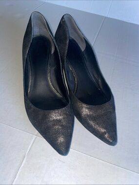 Belle by Sigerson Morrison Black Shimmery Pointed-Toe Pumps Ladies Size 10